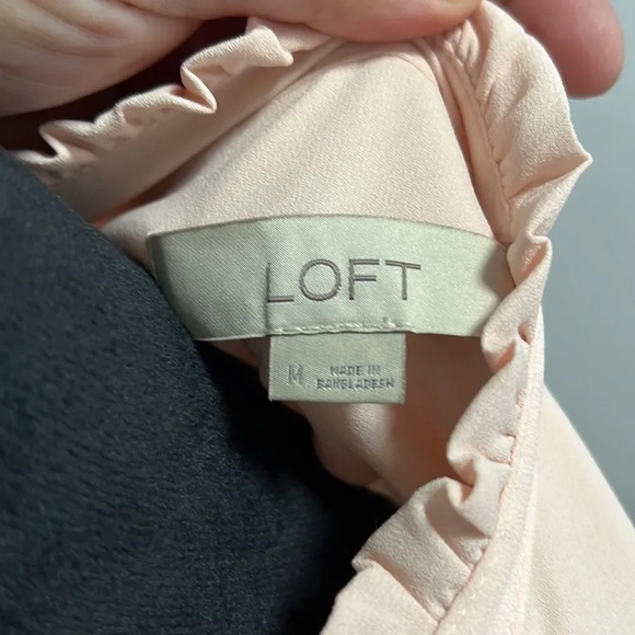 Loft peach button down blouse with ruffle long sleeves and neck. - Picture 8 of 9
